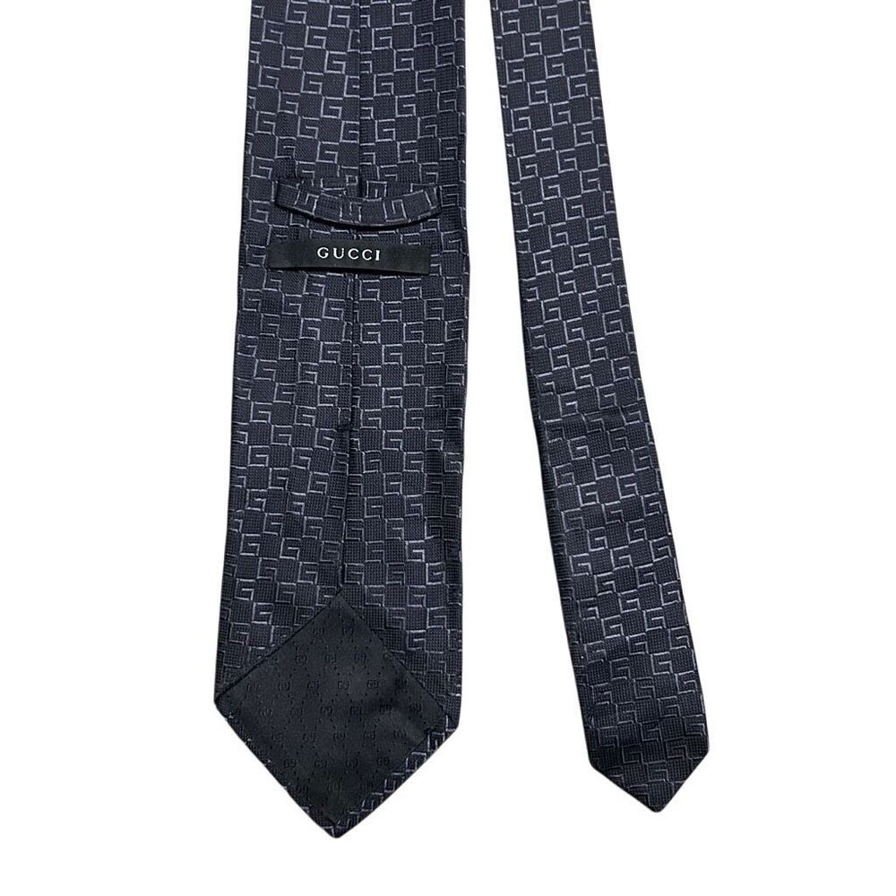 Vintage Gucci Mens Navy Blue 100% Silk Designer Pointed Neck Tie G Pattern - Picture 8 of 12